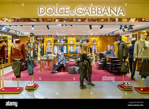 dolce gabbana men's collection milano italia|Dolce&Gabbana Boutique in Milan Rinascente .